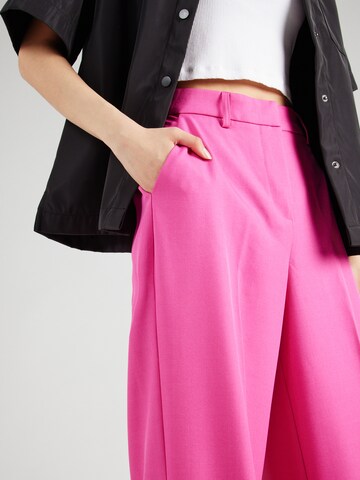 ONLY Regular Trousers with creases 'HELENE' in Pink