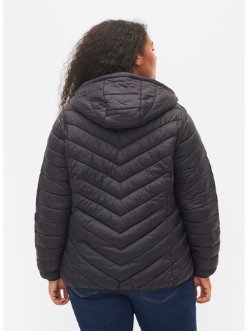 Zizzi Between-Season Jacket in Black