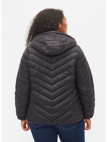 Zizzi Funktionsjacke in Schwarz