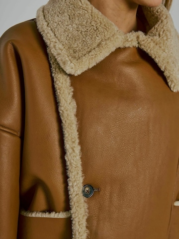 Veste mi-saison 'Hanny' NORR en marron