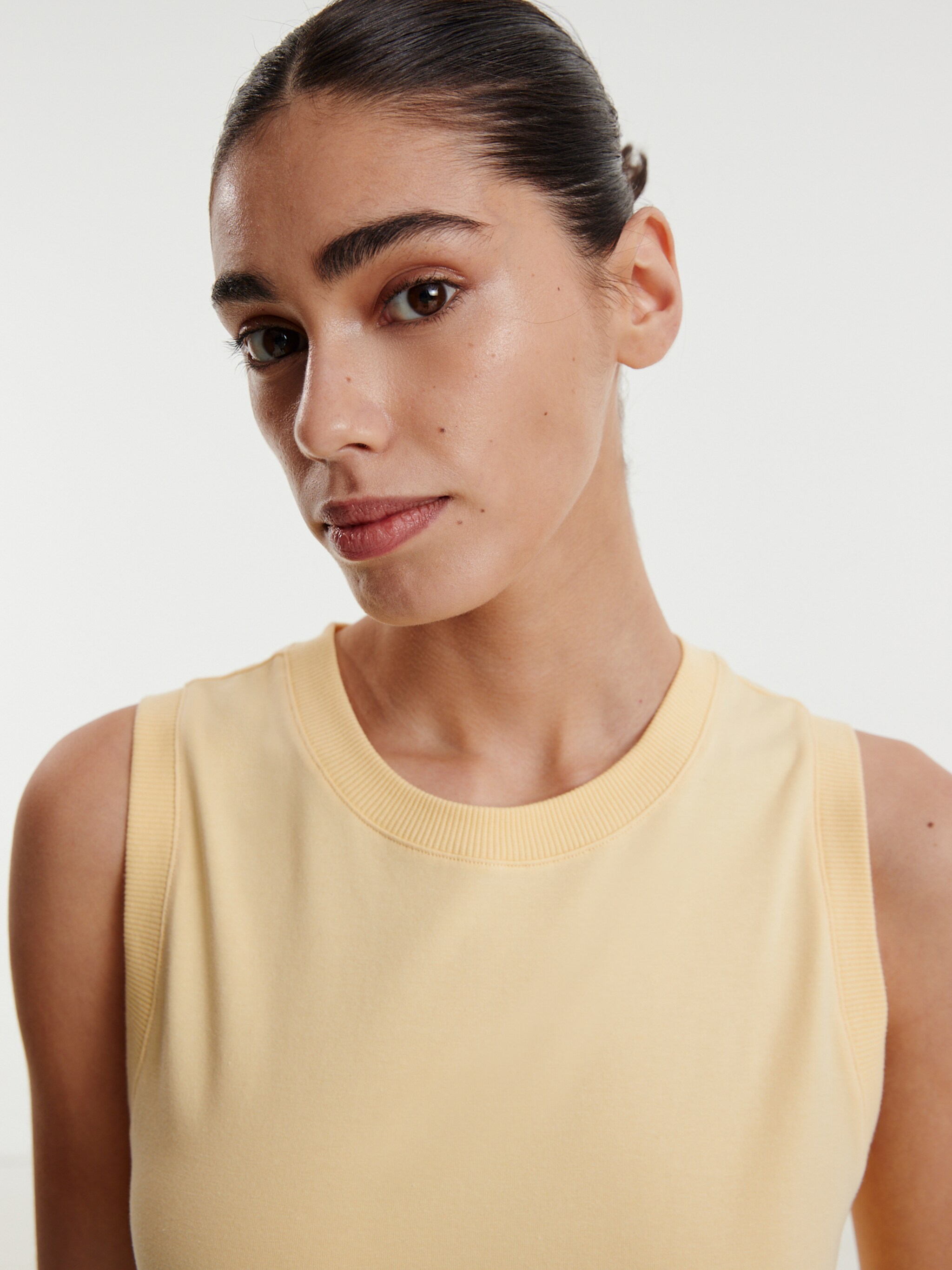 EDITED Produkte Kleid 'Thilde' hellgelb