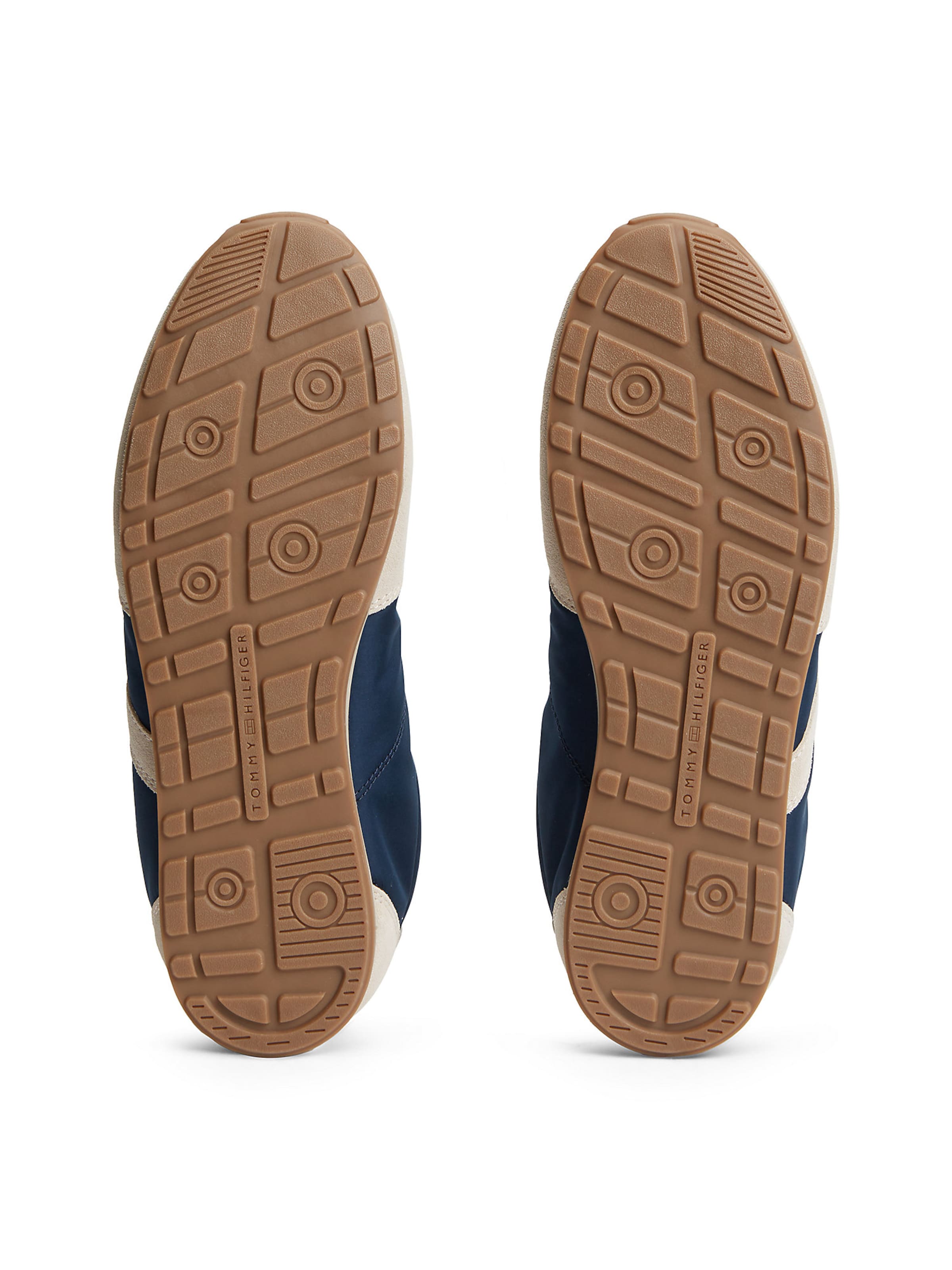 TOMMY HILFIGER Sneaker in Weiß