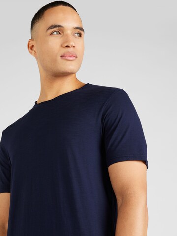 UNITED COLORS OF BENETTON T-Shirt in Blau