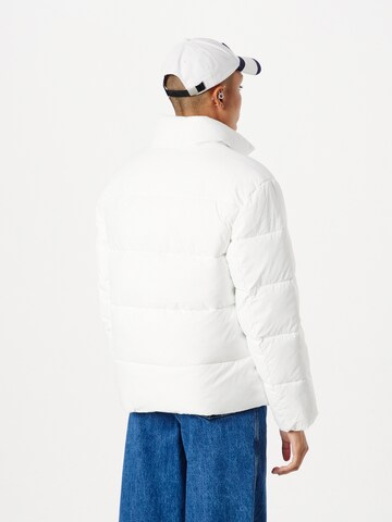 Veste d’hiver Tommy Jeans en blanc