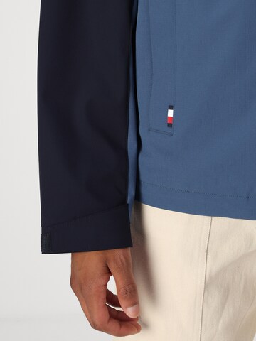 TOMMY HILFIGER Přechodná bunda – modrá