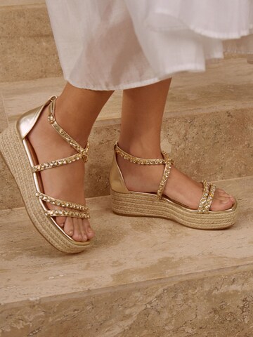 Lipsy Sandaler med rem i guld