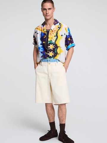 Desigual Loosefit Kalhoty 'Bermuda' – bílá