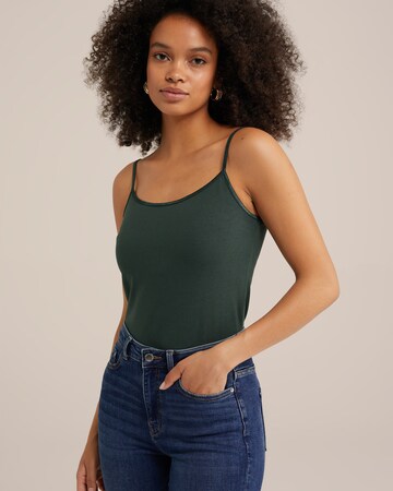 Top di WE Fashion in verde: frontale