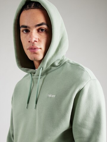 HOLLISTER Hoodie in Grün