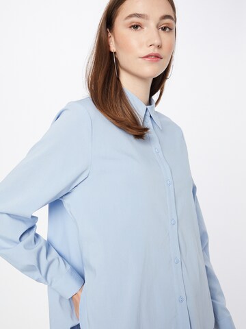 ABOUT YOU Blouse 'Eleonore' in Blauw