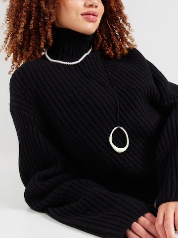 & Other Stories Sweter w kolorze czarny