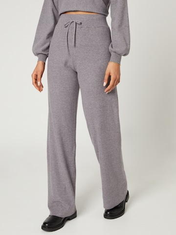 Wide leg Pantaloni 'Claire' di Guido Maria Kretschmer Women in grigio: frontale