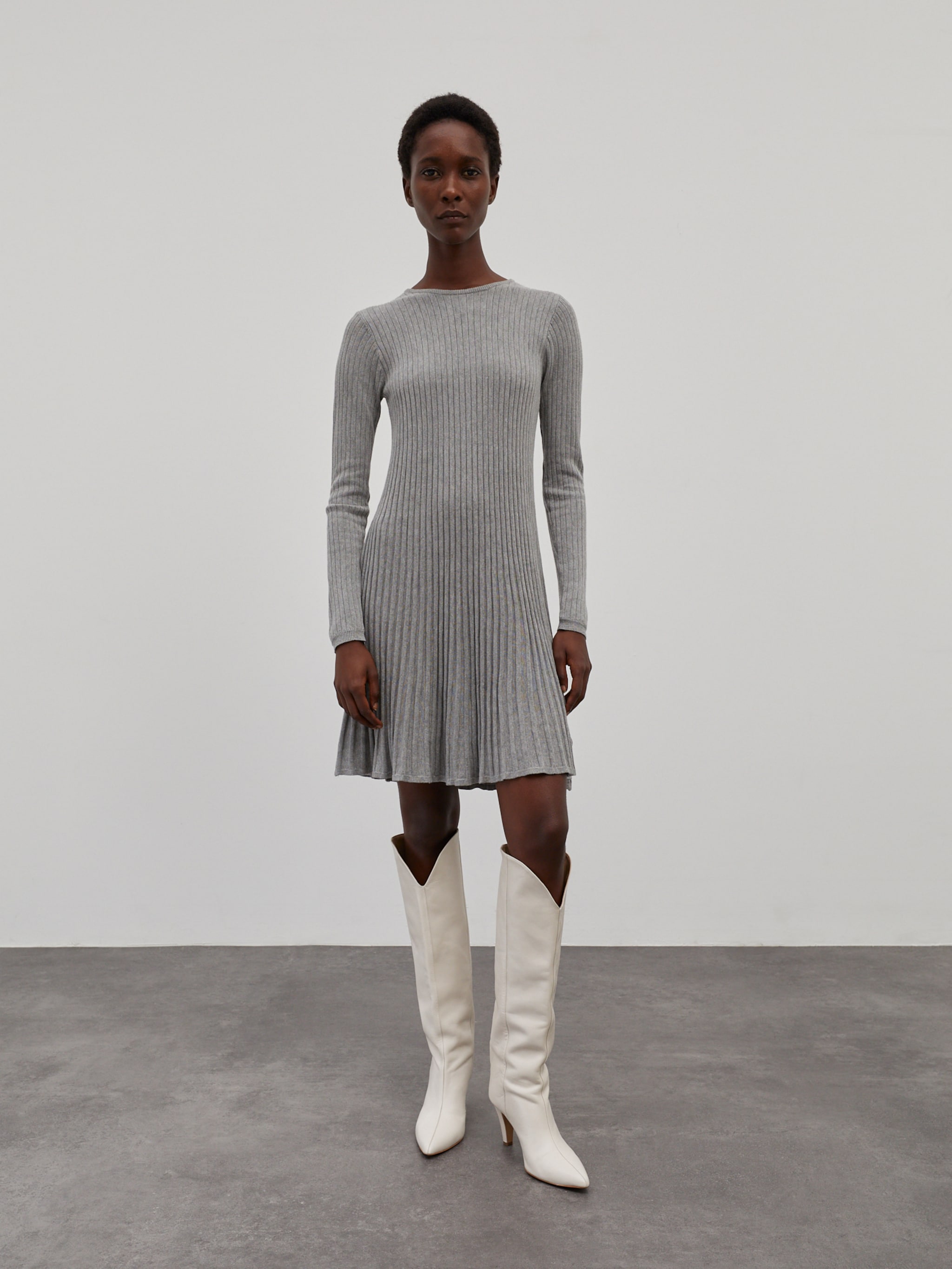 EDITED Produits Robe 'Katrin' gris chiné
