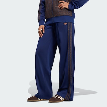ADIDAS ORIGINALS - Loosefit Pantalón 'Firebird' en azul: frente