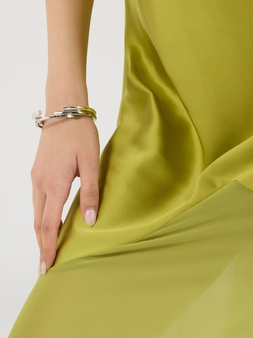 TOPSHOP Βραδινό φόρεμα 'ANNIKA' σε πράσινο