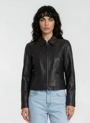 trueprodigy Přechodná bunda 'Pina' – černá: přední strana