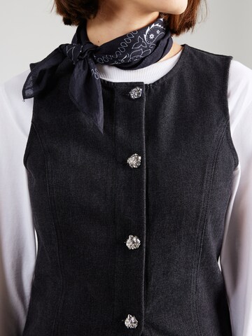 PIECES Liivi 'PCFABIA' värissä musta