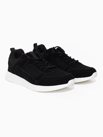Spyder Sportschuh in Schwarz