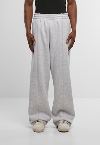 Wide leg Pantaloni di Karl Kani in grigio