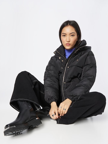 Oasis Winter jacket in Black