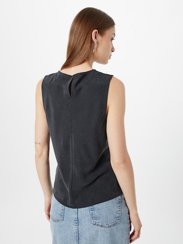 WEEKDAY - Blusa 'Aino' em preto