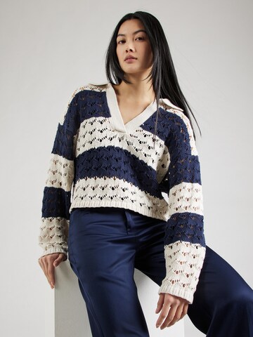 Pull-over 'Ivona' Monki en blanc : devant