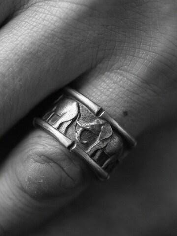 Bague 'ELEPHANT'S WISDOM' REYTEL en argent