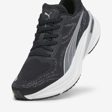 PUMA Laufschuh 'Magnify NITRO 2' in Schwarz