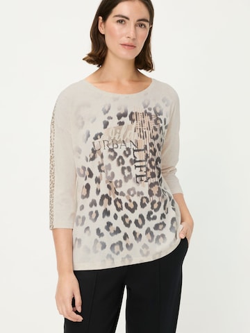 Olsen Shirt, figurumspielend, hochwertiger Digitalprint mit Foil- und Schmucksteindetails in Beige: Vorderseite