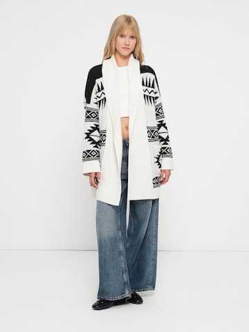 Noisy may Knit cardigan 'NMLEISE' in Beige: front
