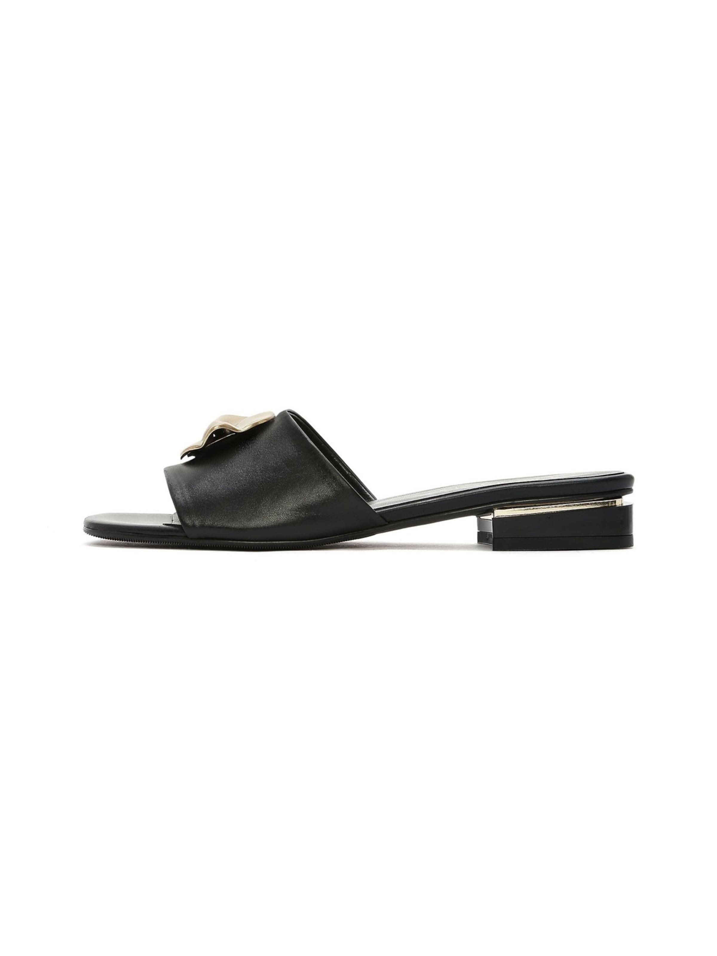 Derimod Mules in Black: front
