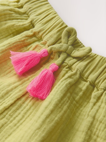 Next Loosefit Shorts in Grün