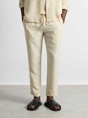 Burocs Regular Pants in Beige