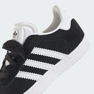 ADIDAS ORIGINALS - Zapatillas deportivas 'Gazelle' en negro