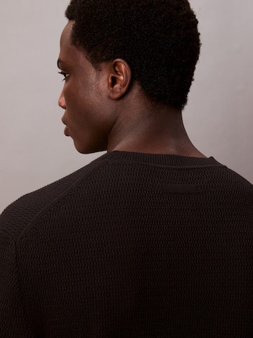 Pull-over Calvin Klein en noir