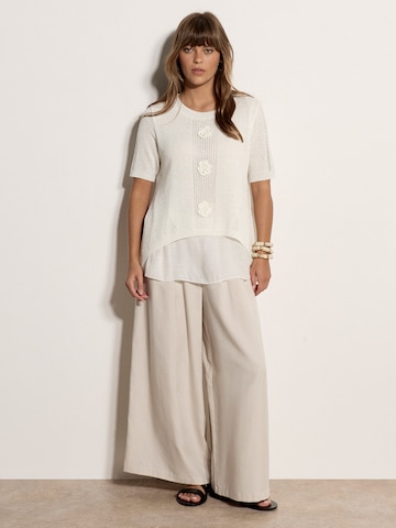 Apricot Top ' ' in Wit: voorkant