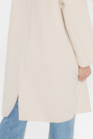 SENSES.THE LABEL Between-Seasons Coat 'OT:TI' in White