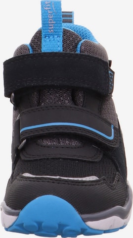 SUPERFIT حذاء برقبة عالية 'Sport5' بلون أسود