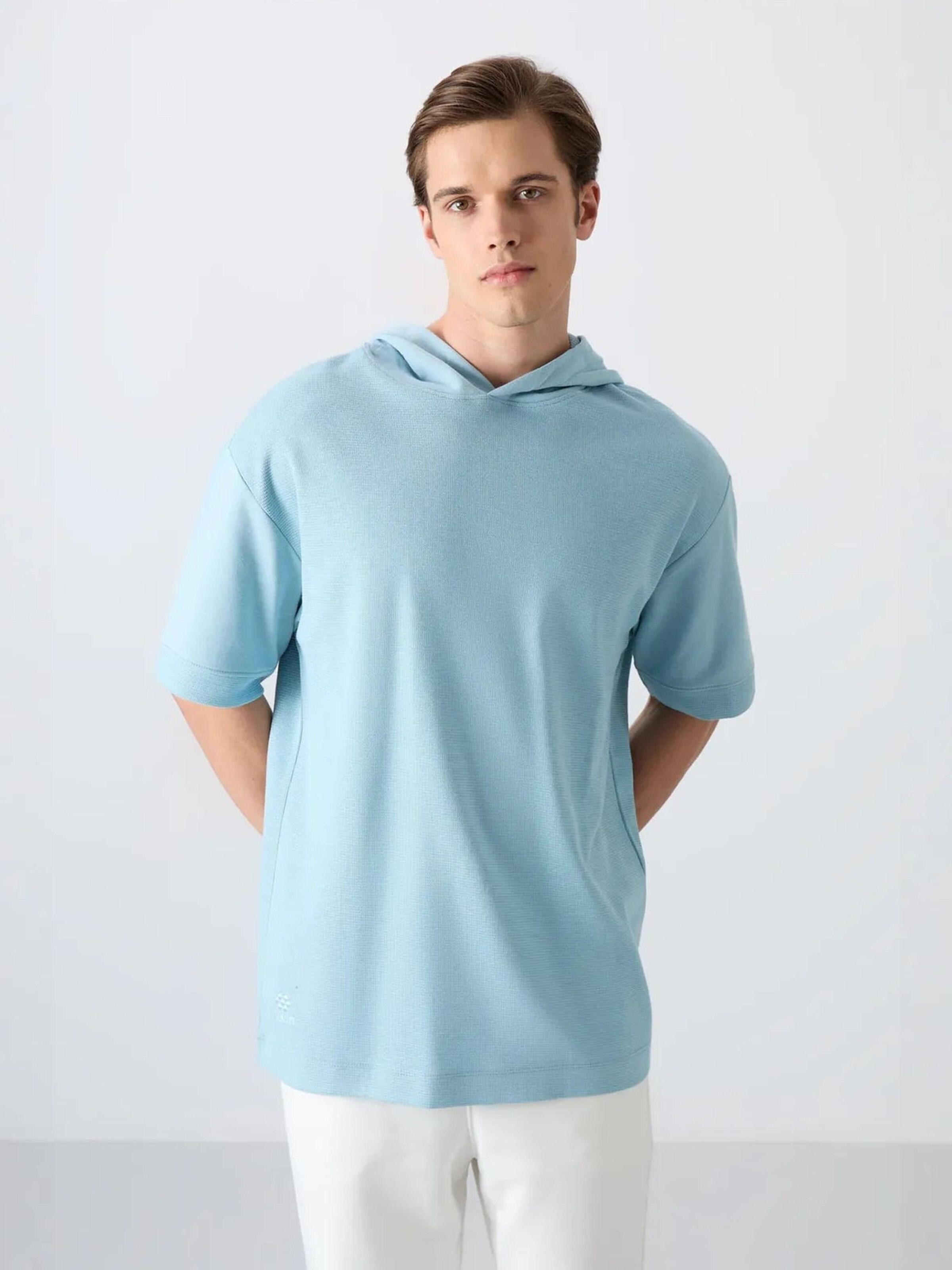Tommy Life - Camisa em azul: frente