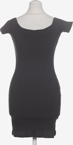 Pull&Bear Kleid S in Schwarz: predná strana