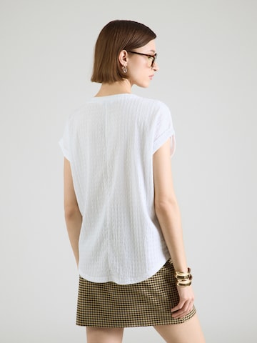 Tricou 'Su44rina' de la ZABAIONE pe alb
