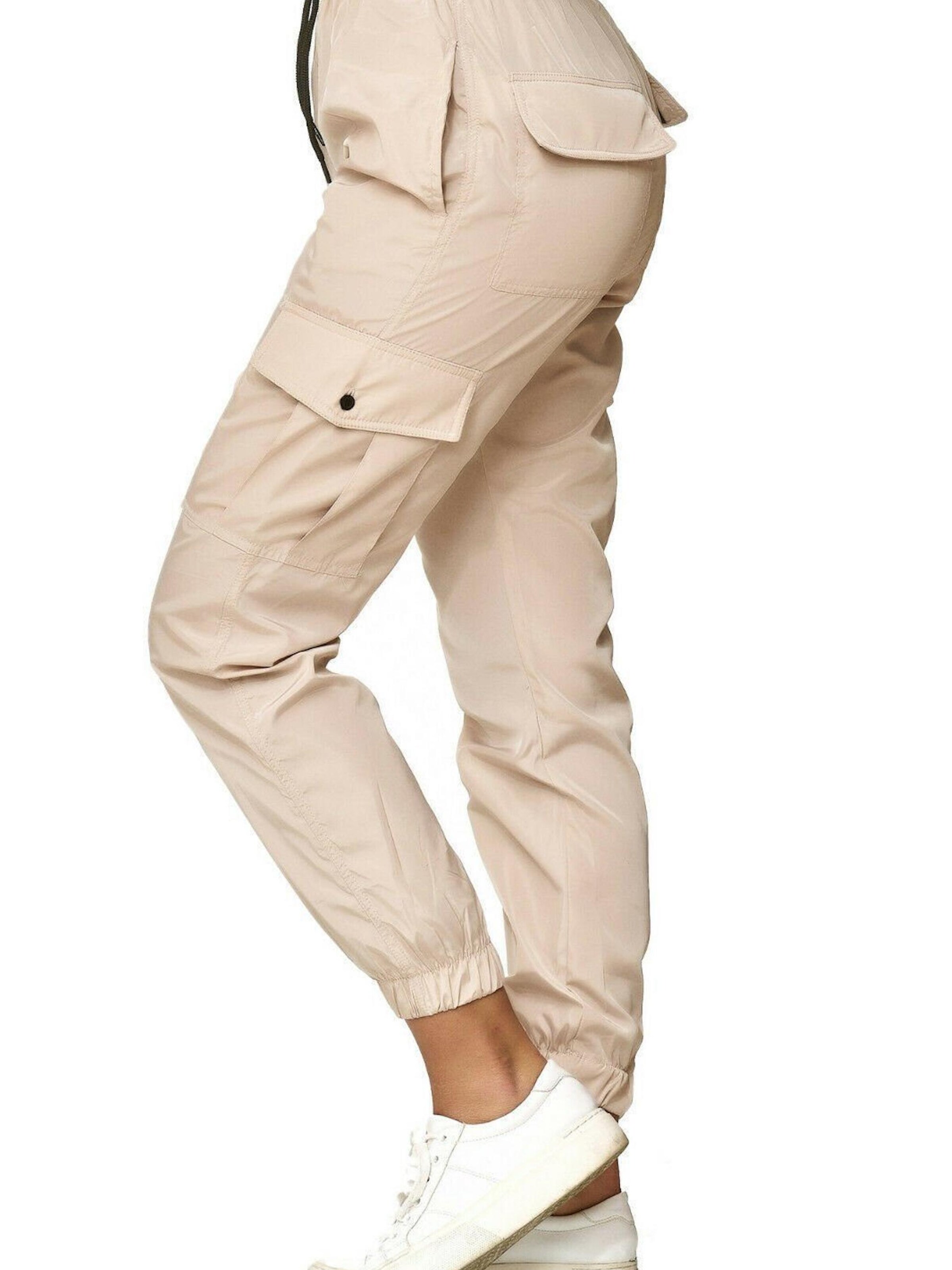 Worldclassca Regular Cargohose‌‌‌‌‌‌‌‌ in Beige