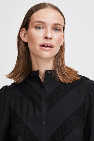 b.young - Blusa en negro