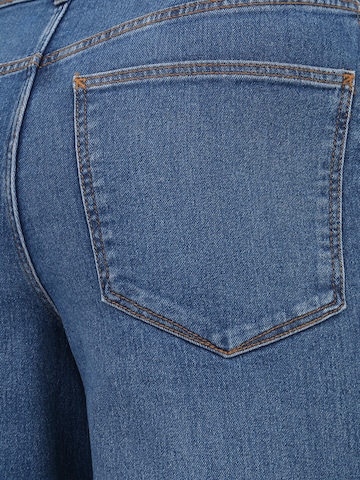 Pieces Petite Bootcut Jeans 'Peggy' in Blauw