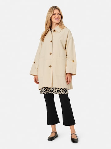 Masai Between-seasons coat in Beige: front