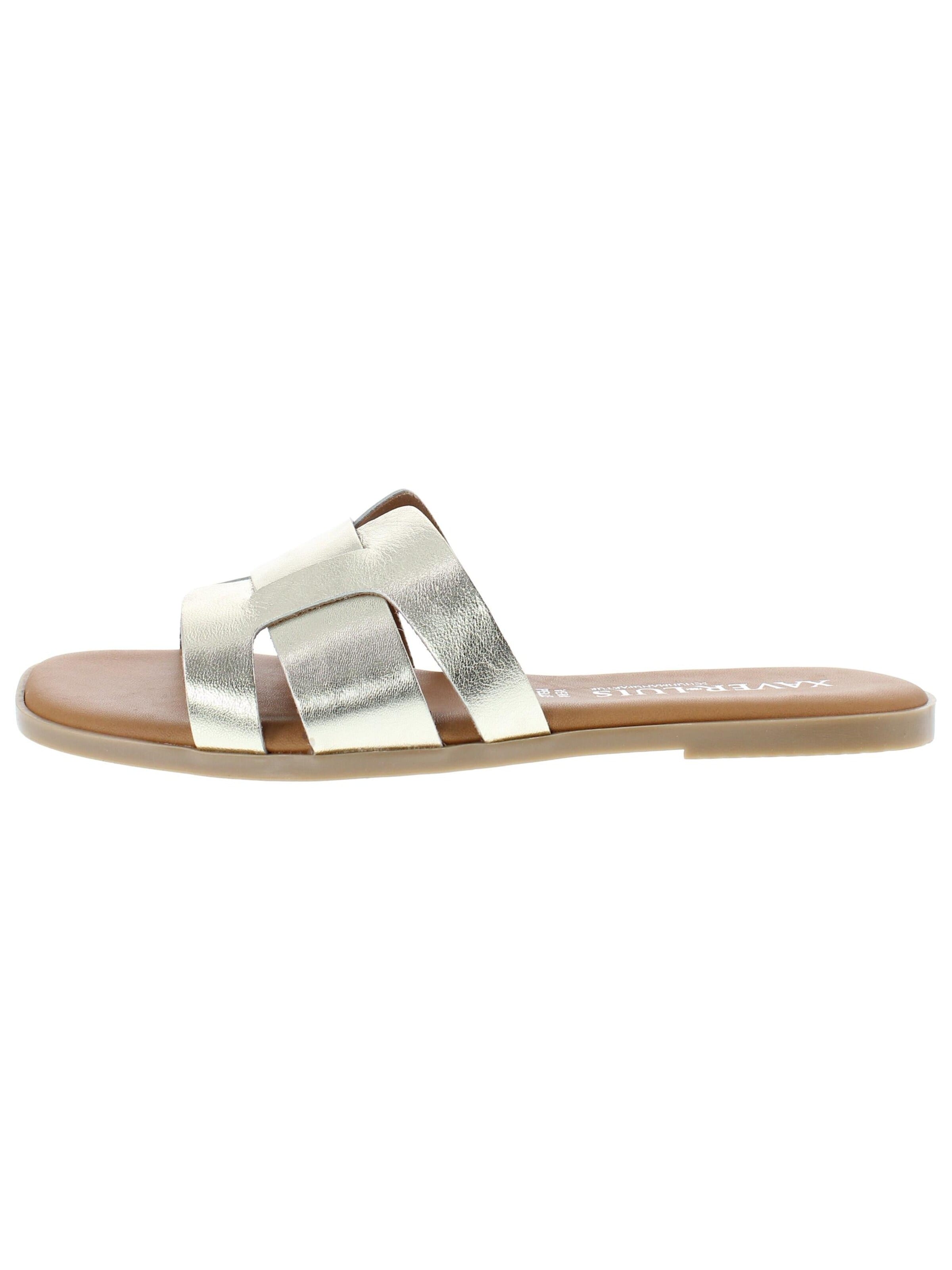 XAVER LUIS Schuhmanufaktur Mules 'Roberta' in Silver: front