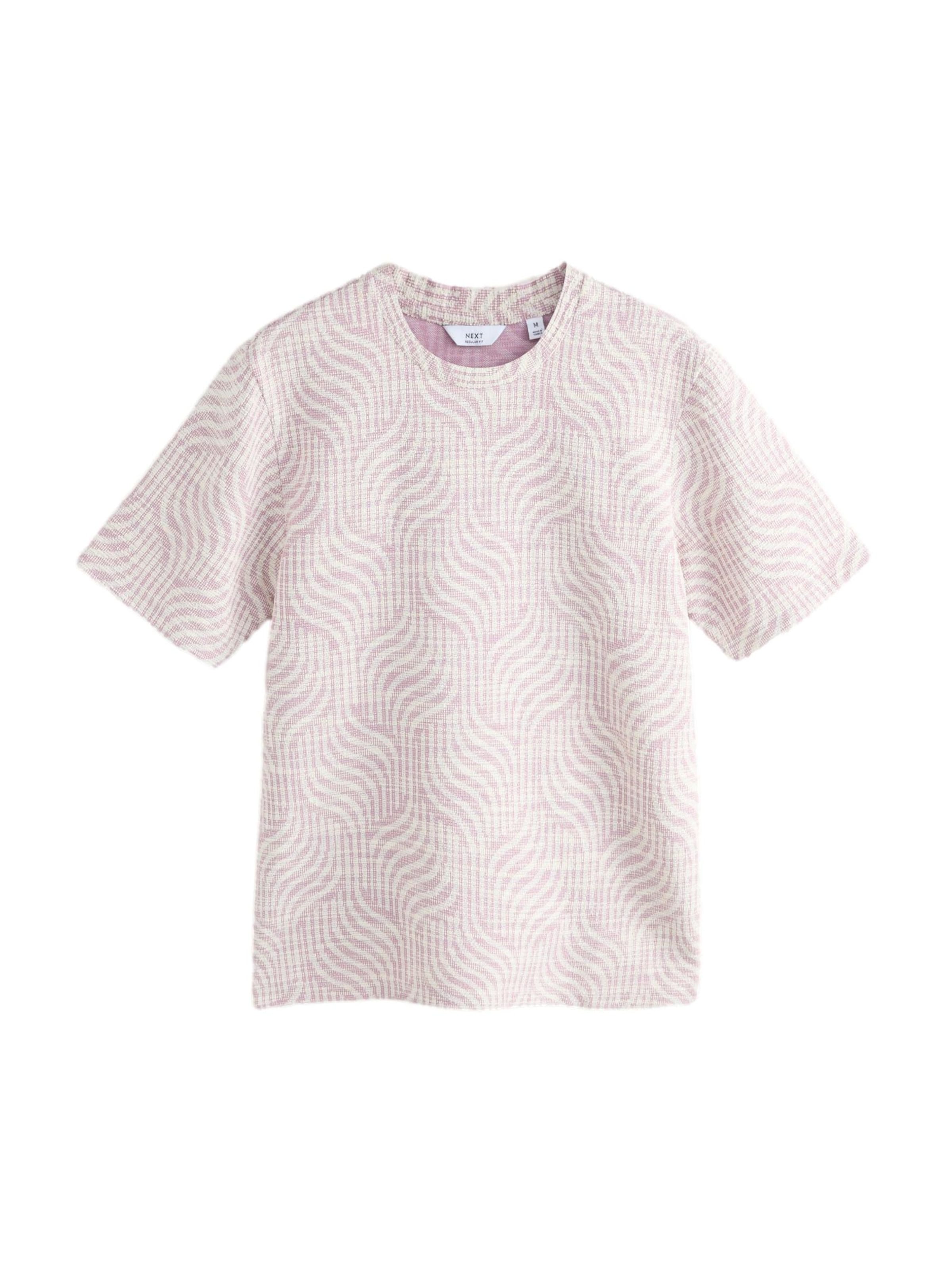 Next T-Shirt in Lila: Vorderseite