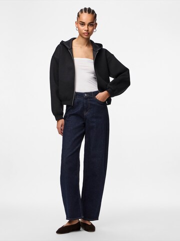 PIECES Sweat jacket 'PCBUCUBA' in Black