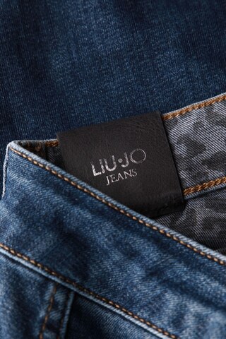 Liu Jo Jeans in 28 in Grey