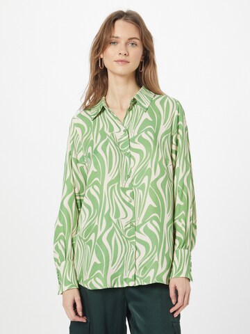 MORE & MORE Blouse in Groen: voorkant